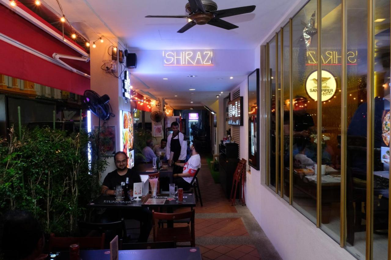 Single Sharing Room And Short Hours Stay At Sandpiper Hotel 新加坡 外观 照片