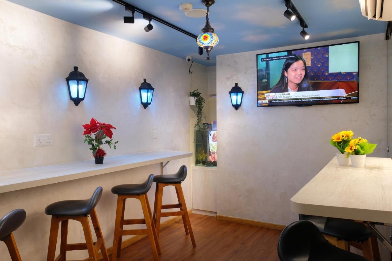 Single Sharing Room And Short Hours Stay At Sandpiper Hotel 新加坡 外观 照片